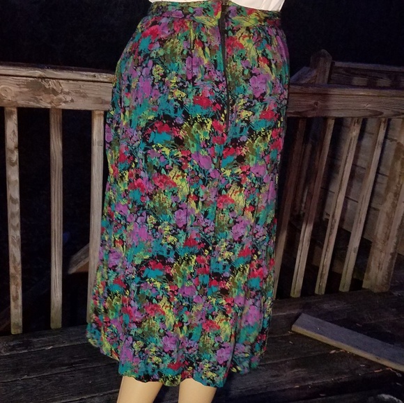 Christine David Floral Skirt - Picture 5 of 8